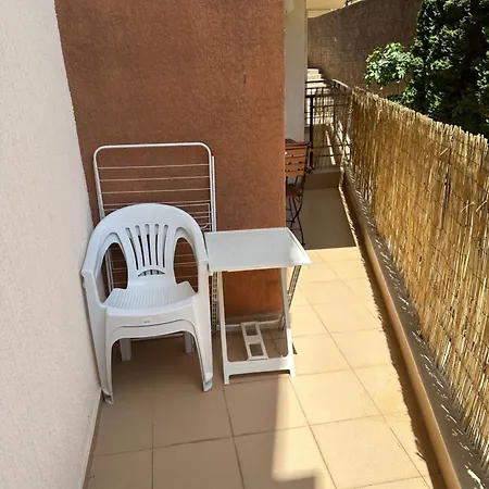 Kleine Guenstige Im Macon Residenz! Appartamento Sveti Vlas